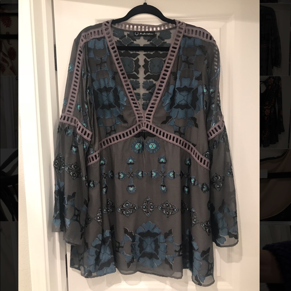 LOVE AND LEMONS DRESS LARGE